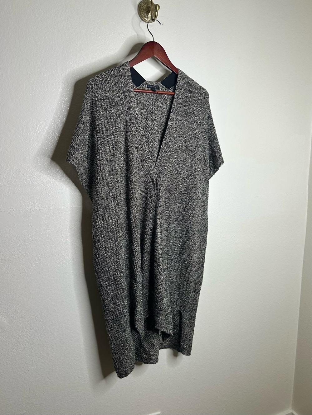 Eileen Fisher Organic Linen Wool Knit Black White Sleeveless Tunic Sweater